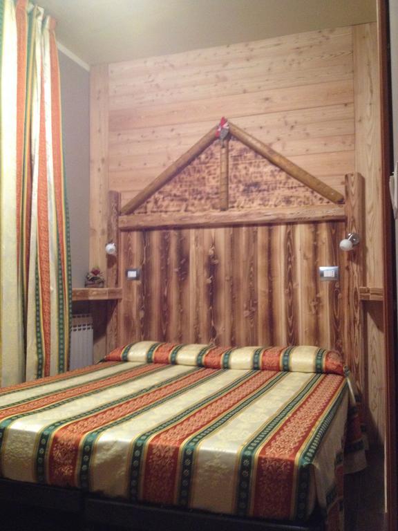 Hotel Trois Etoiles Entracque Luaran gambar