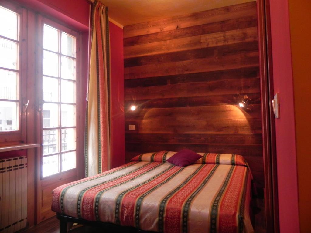 Hotel Trois Etoiles Entracque Bilik gambar